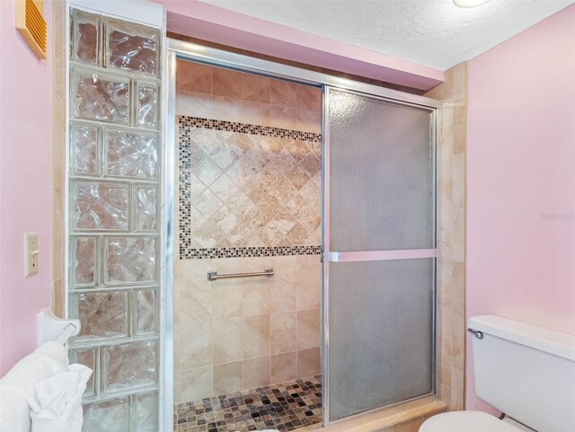 13500 Gulf Blvd Unit 706, Madeira Beach, FL 33708 - full bath featuring toilet and a tile shower