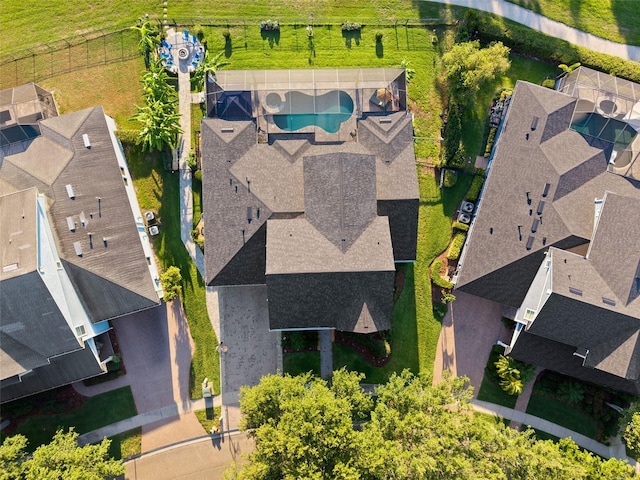15936 Ternglade Dr, Lithia, FL 33547 - bird's eye view of a pool area