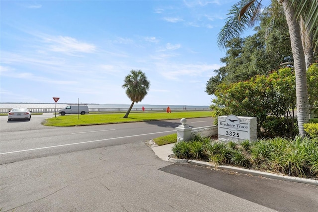 3325 Bayshore Blvd Unit C36, Tampa, FL 33629 - view of asphalt street