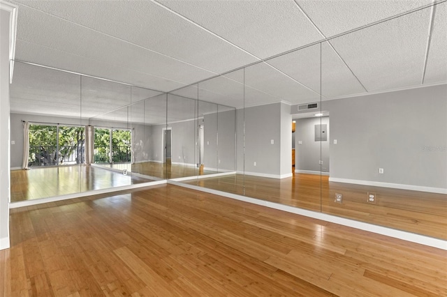 3325 Bayshore Blvd Unit C36, Tampa, FL 33629 - unfurnished room with baseboards, wood finished floors, and a textured ceiling