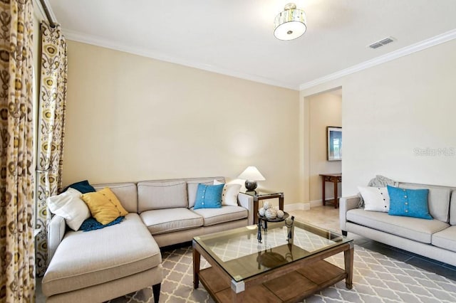 1140 Terralago Way, Kissimmee, FL 34746 - living area with crown molding and baseboards
