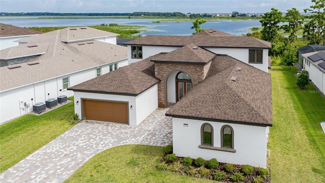 8834 Sanders Tree Loop, Wesley Chapel, FL 33545 - view of front of property with stucco siding and an attached garage