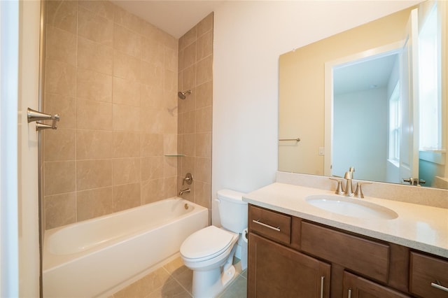 8834 Sanders Tree Loop, Wesley Chapel, FL 33545 - full bathroom featuring toilet, vanity, and washtub / shower combination