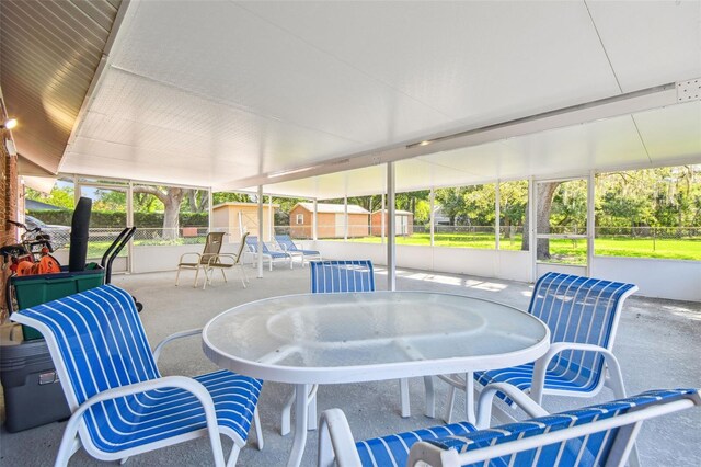 17801 Simmons Rd, Lutz, FL 33548 - sunroom / solarium with outdoor dining area