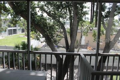 9722 Indian Key Trl Unit 116, Seminole, FL 33776 - view of balcony
