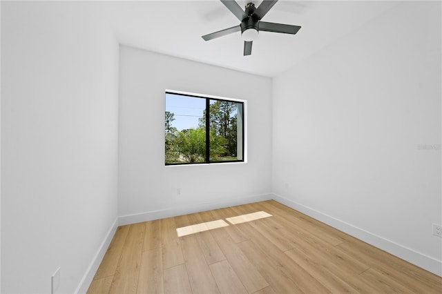 3344 Lagoy St, North Port, FL 34291 - spare room with light wood finished floors, baseboards, and a ceiling fan