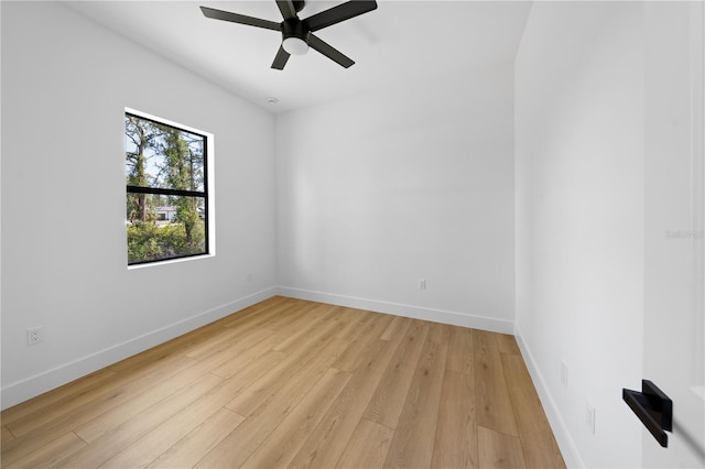 3344 Lagoy St, North Port, FL 34291 - unfurnished room with light wood finished floors, a ceiling fan, and baseboards