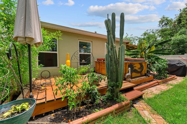 7302 Sunshine Bridge Ave, Gibsonton, FL 33534 - view of wooden terrace
