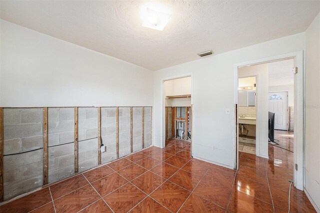 3404 Dahlia Pl, Largo, FL 33771 - photo 25