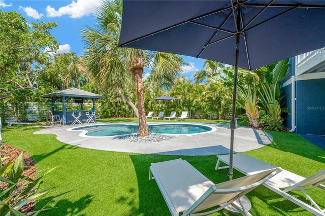 540 Gulf Bay Rd, Longboat Key, FL 34228 - photo 22