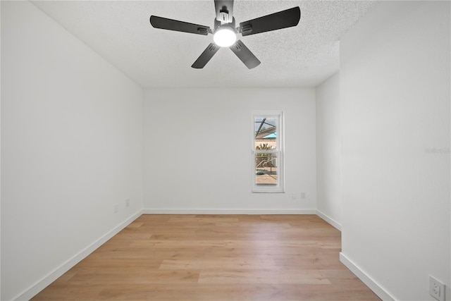 3925 Dunaire Dr, Valrico, FL 33596 - photo 39