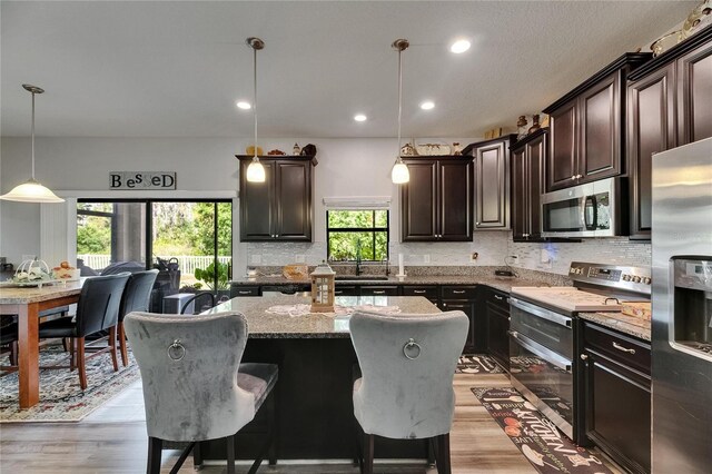 5057 Ivory Stone Dr, Wimauma, FL 33598 - photo 11