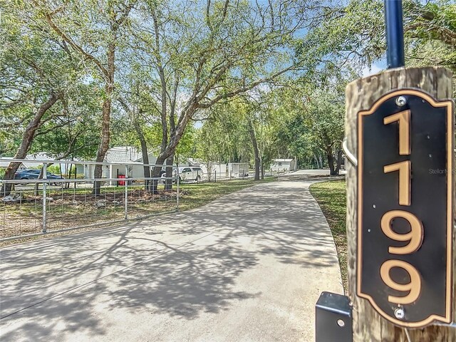 1199 E Mckinley St, Hernando, FL 34442 - view of street