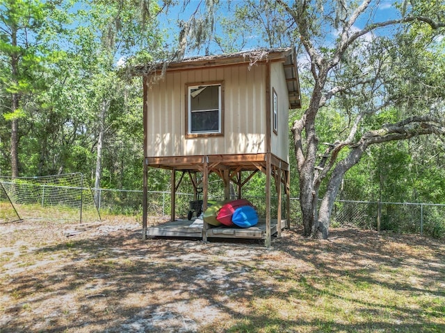 1199 E Mckinley St, Hernando, FL 34442 - view of outdoor structure featuring a fenced backyard and a carport