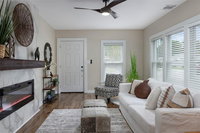 701 38th Ave N, Saint Petersburg, FL 33704 - photo 5