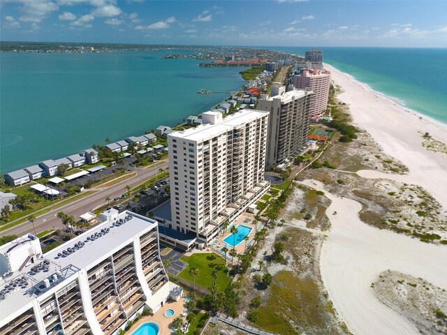 1270 Gulf Blvd Unit 1901, Clearwater Beach, FL 33767 - bird's eye view of a large body of water and a pool area