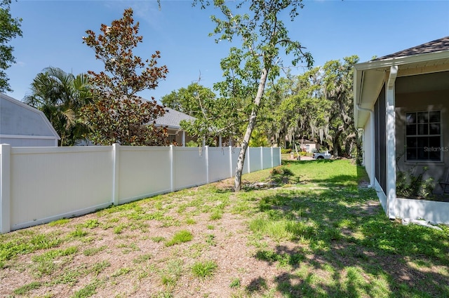 9908 Alafia River Ln, Gibsonton, FL 33534 - view of yard