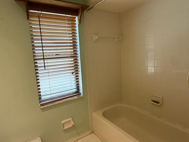 10811 Candlin Ct, Riverview, FL 33578 - full bathroom featuring bathtub / shower combination and baseboards