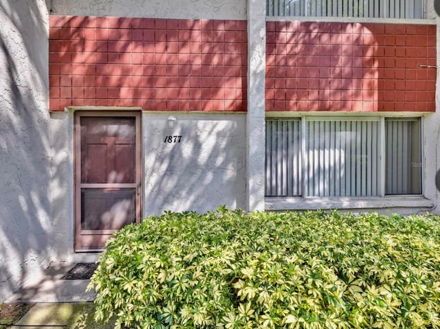 1877 Pine Cone Cir, Clearwater, FL 33760 - view of property entrance