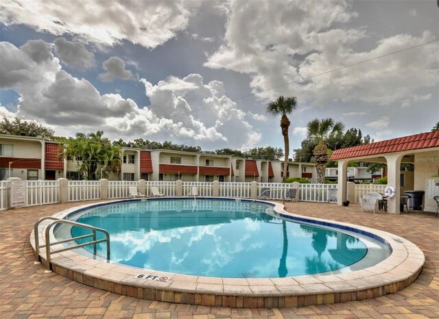 1877 Pine Cone Cir, Clearwater, FL 33760 - view of community pool