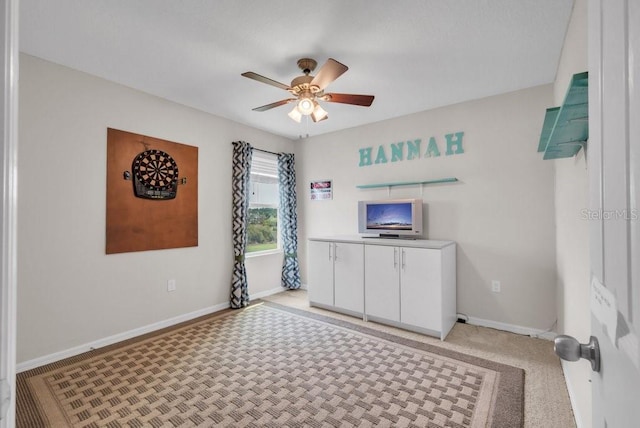 14643 Brumby Ridge Ave, Lithia, FL 33547 - unfurnished office with a ceiling fan and baseboards