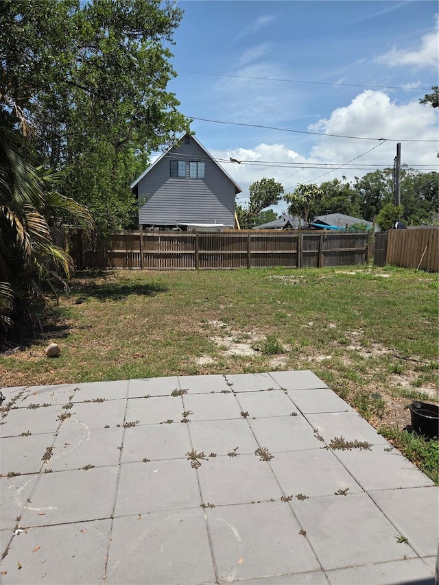 4611 17th Ave N, Saint Petersburg, FL 33713 - view of yard with a patio area