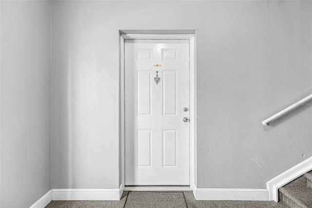 9130 Tudor Dr Unit M105, Tampa, FL 33615 - photo 2