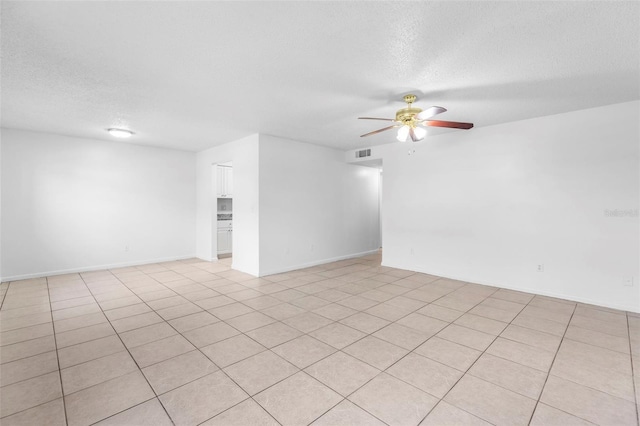 9130 Tudor Dr Unit M105, Tampa, FL 33615 - photo 3