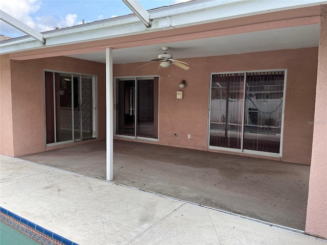 8130 Shalom Dr, Spring Hill, FL 34606 - view of patio / terrace with ceiling fan
