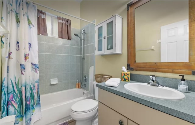 8701 Lake Calm Ln, Odessa, FL 33556 - full bath with shower / bath combo, vanity, and toilet