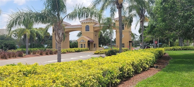 834 Tremont Greens Ln Unit 137, Sun City Center, FL 33573 - view of community sign