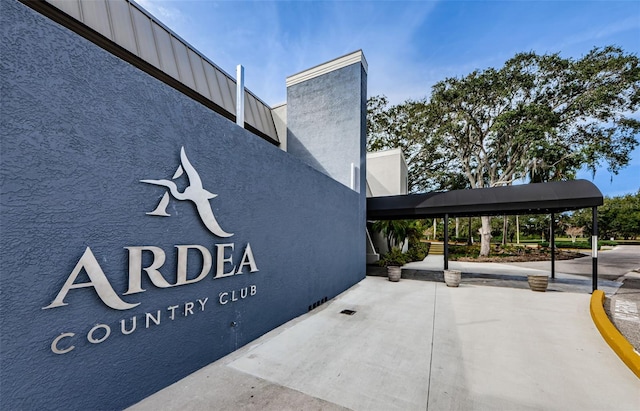 1516 E Lake Woodlands Pkwy, Oldsmar, FL 34677 - view of community sign