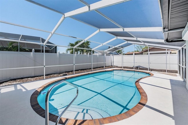 7607 22nd Ave W, Bradenton, FL 34209 - view of swimming pool featuring a fenced backyard, a patio area, and a lanai