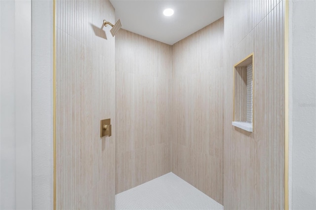 7607 22nd Ave W, Bradenton, FL 34209 - full bath with tiled shower