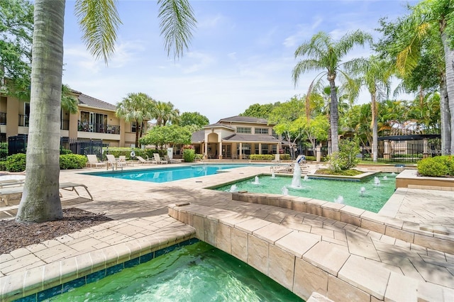 612 Arbor Lake Ln, Tampa, FL 33602 - photo 37