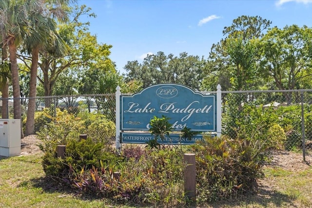 22852 Fern Ct, Land O Lakes, FL 34639 - photo 80