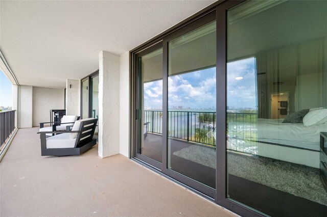 100 Oakmont Ln Unit 802, Belleair, FL 33756 - balcony featuring a water view
