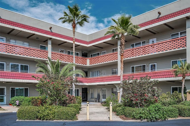 2073 Denmark St Unit 9, Clearwater, FL 33763 - view of apartment building / complex