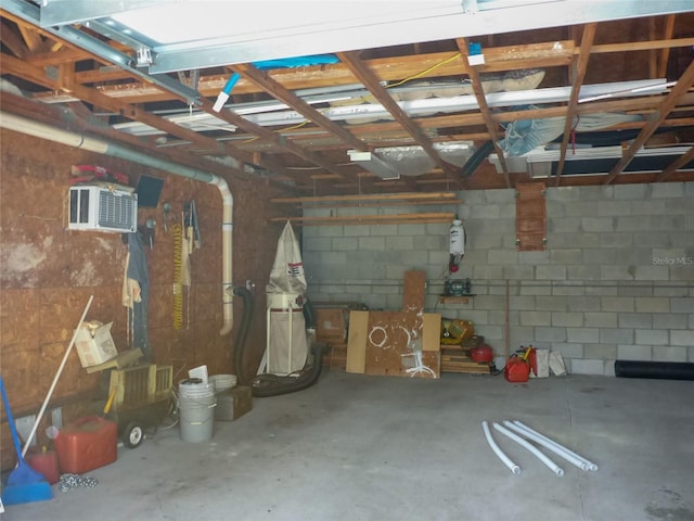 12271 Centralia Rd, Weeki Wachee, FL 34614 - garage with concrete block wall
