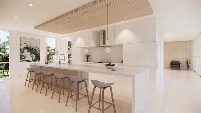656 Tarawitt Dr, Longboat Key, FL 34228
