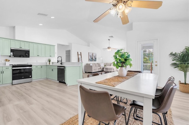 2807 57th St S, Gulfport, FL 33707 - photo 11