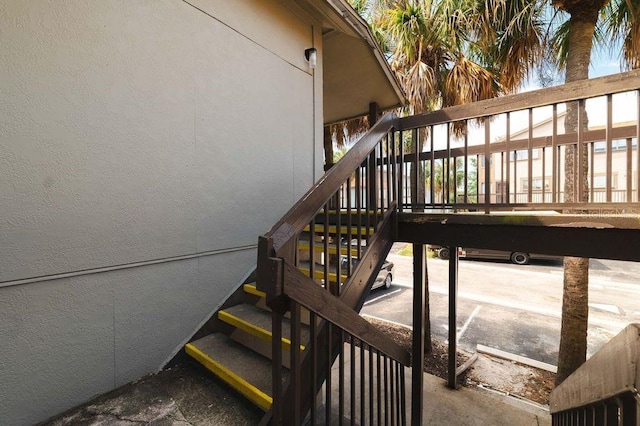6324 Newtown Cir Unit 24B1, Tampa, FL 33615 - view of stairway