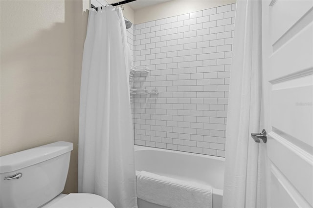 4345 Cadence Loop, Land O Lakes, FL 34638 - bathroom with toilet and shower / bath combo with shower curtain