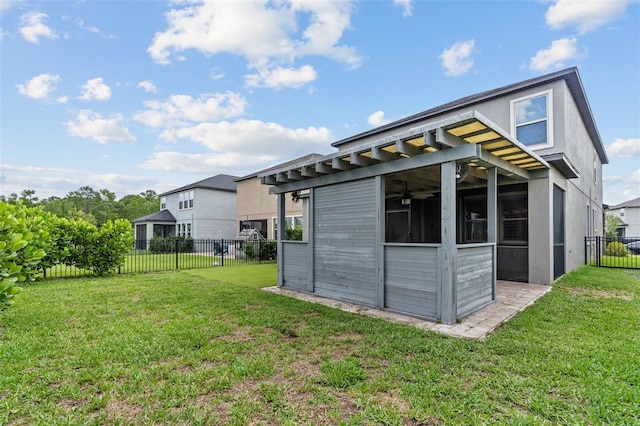 4345 Cadence Loop, Land O Lakes, FL 34638 - view of yard with a sunroom