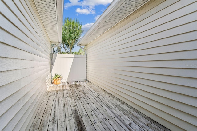 1624 Lullwater Ln, Lutz, FL 33549 - view of wooden deck