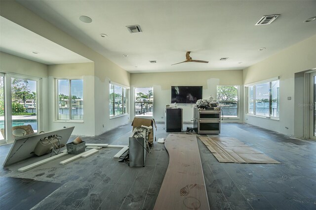 1185 36th Ave NE, Saint Petersburg, FL 33704 - photo 17