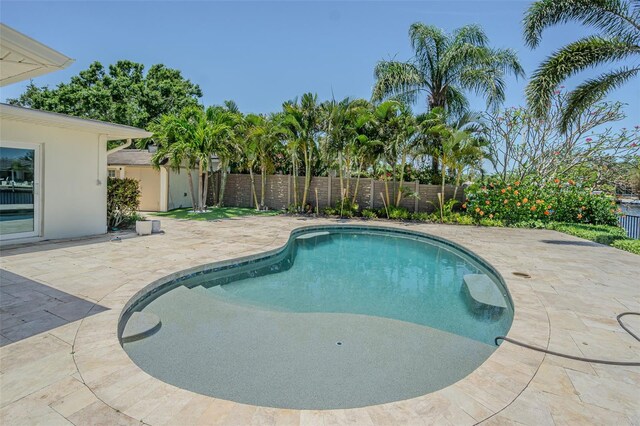 1185 36th Ave NE, Saint Petersburg, FL 33704 - photo 32