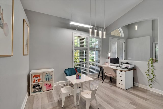 16367 Ashington Park Dr, Tampa, FL 33647 - office space featuring vaulted ceiling, light wood-type flooring, and baseboards