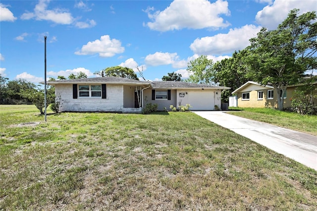 7810 Pineapple Ln, Port Richey, FL 34668 - single story home with driveway, stone siding, and a front yard
