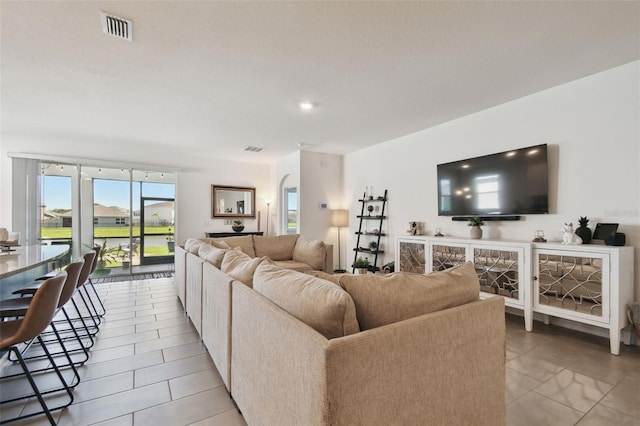 12517 Nantahala Run, Parrish, FL 34219 - view of living area
